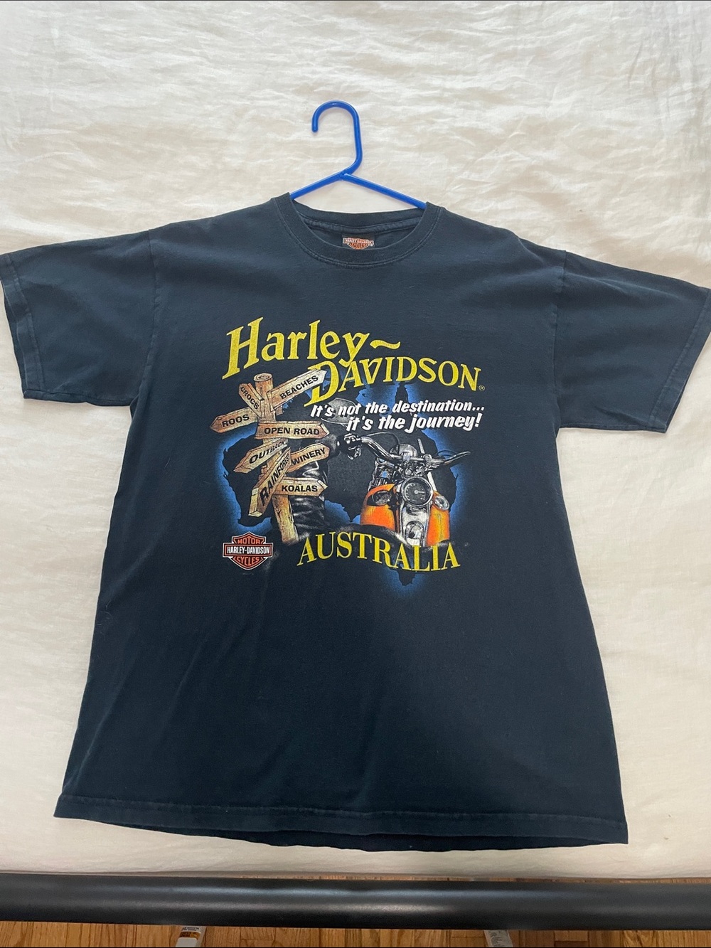 VTG Harley-Davidson Black Tee with Yellow and Orange Australia Graphic